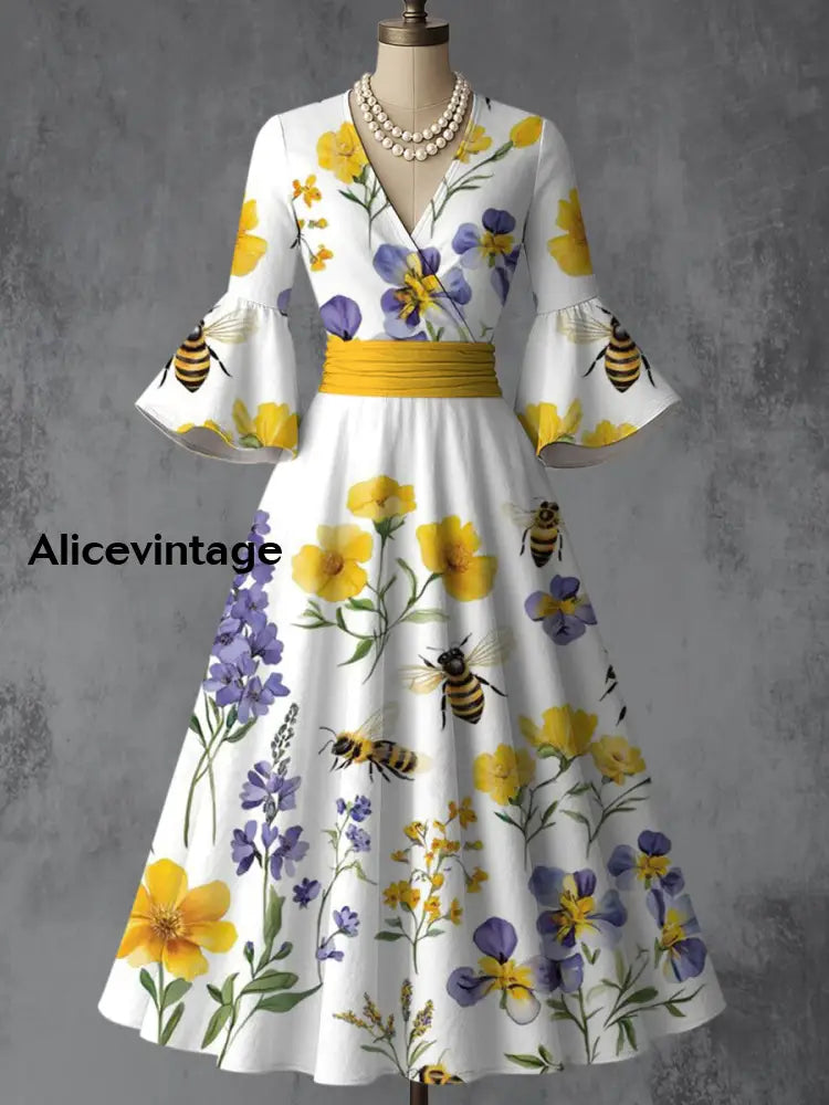Bee Floral Art Print V-Neck Flare Sleeve Vintage Elegant Dress A / S