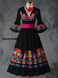 Cinco de Mayo Mexican Fiesta Floral Printed V-Neck Vintage Chic Pleated Waist Flare Sleeve Midi Dress A / S