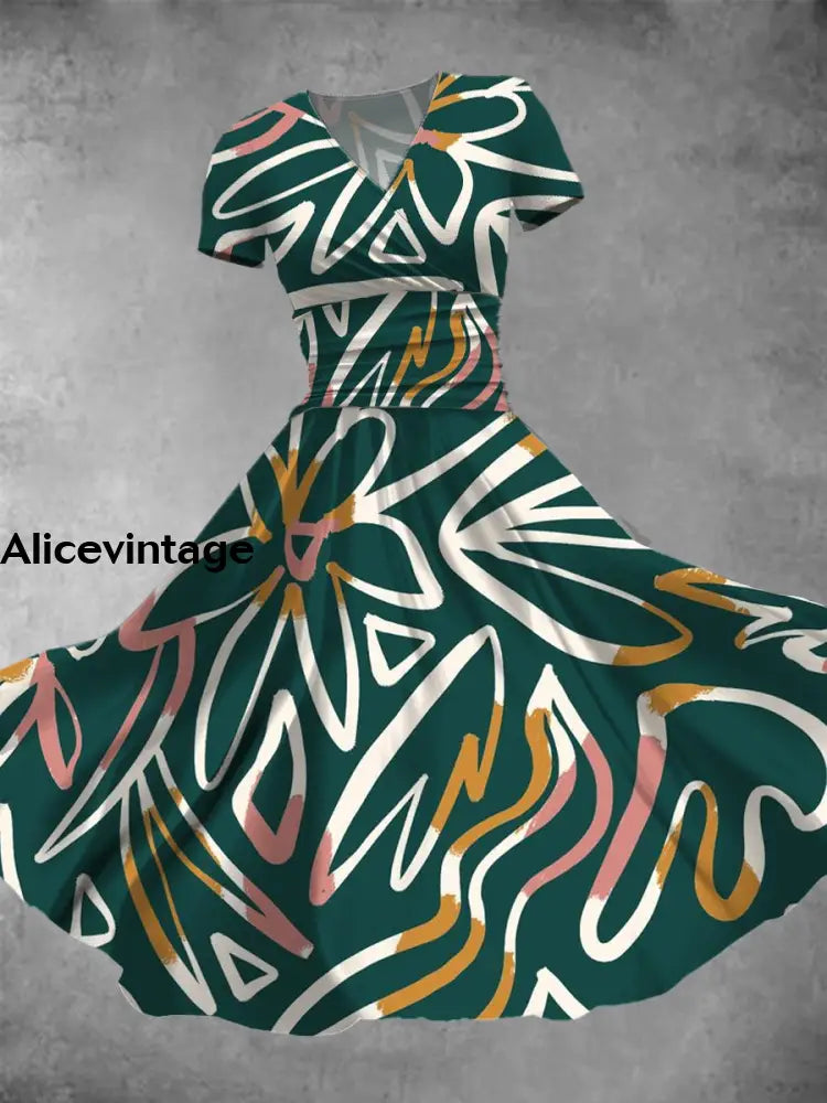 Women’s Contrast Art Print Short Sleeve V-Neck Midi Dress A / S